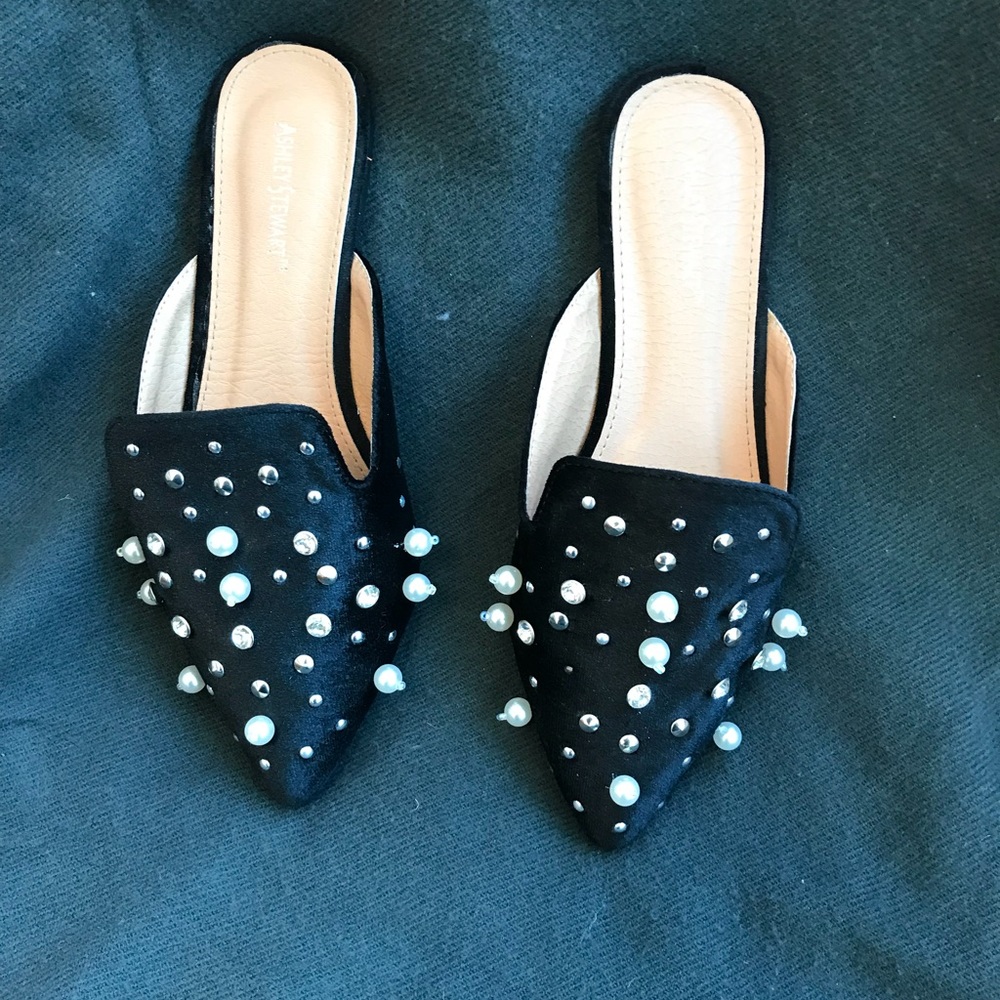 Dressy flats